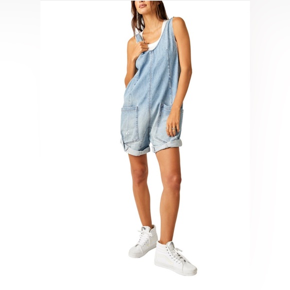 NWT Free People Women's High Roller Denim Shortalls. Size: Small. - Picture 1 of 6